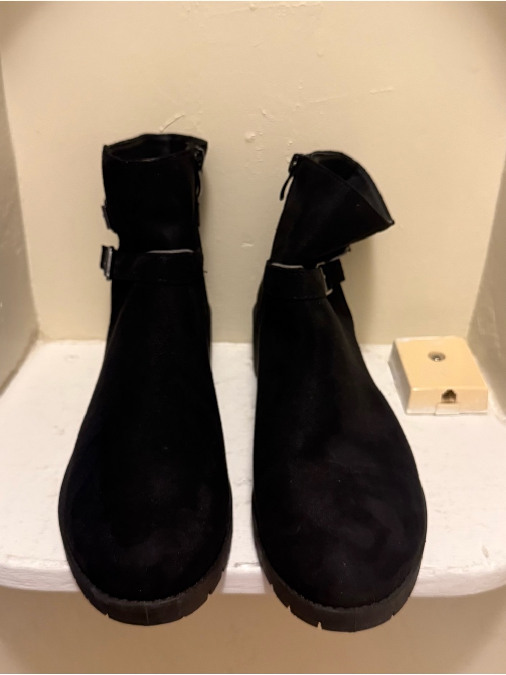 Black Women's Ankle Boots - Sleek Suede Style